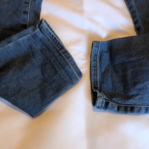 Women’s size 25 Vans distressed blue jeans - Picture 5 of 15